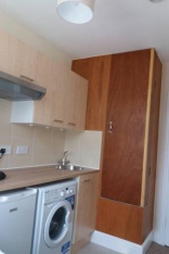 London 'studio' room for rent - with the toilet in a cupboard!