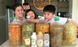Malaysian housewife uses fruit skins to make eco-friendly enzyme cleaners