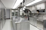 Hygiene is an issue at many Dutch Michelin-starred restaurants, says research