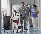 Hygiene in healthcare - cleaning on the front line